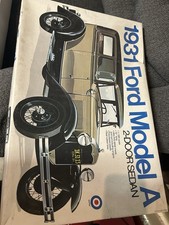 Vintage Entex 1931 Ford Model A 2-door 1/16 Scale Model Kit Parts Sealed.