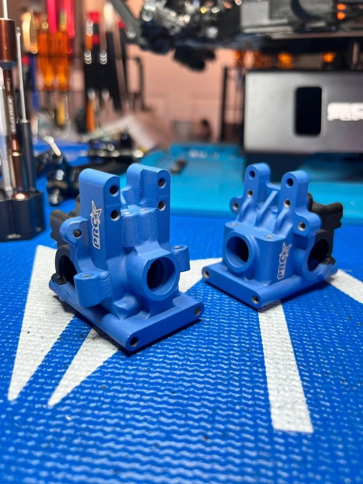 Bulkhead F/R- Fits: Tekno, SC410SL, ET410, EB410, SC2410T - Replaces TKR6519B - Image 4 of 4