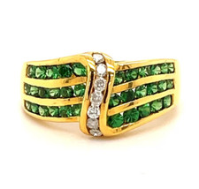Natural Tsavorite Garnet and Diamonds Ring 14K Yellow Gold 3.45 grams - Size 6