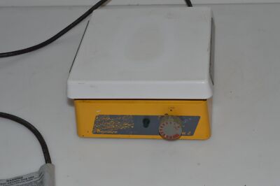 BARNSTEAD THERMOLYNE CIMAREC 2 Magnetischer Rührer mit Heizung S46725 (KJG81)