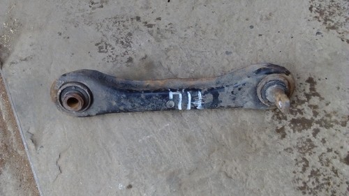 Mitsubishi Carisma I 1.6 DA1A Querlenker hinten links