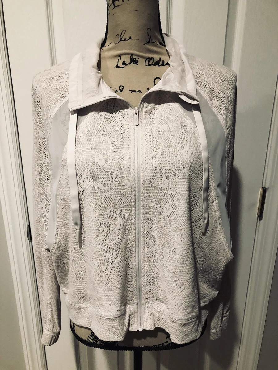 Lululemon Women’s In Depth Lace Sheer Jacket Zip Front Shirt EUC Size 6