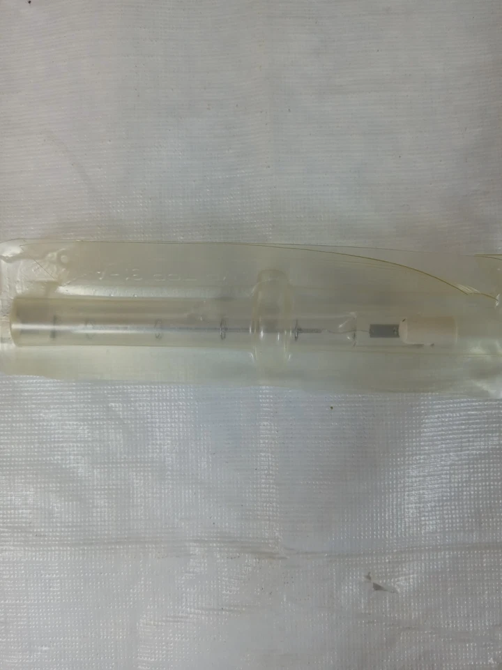 GE Q425T2 1/2 / 2CL 425W 120V General Electric Quartzline Lamp NOS Vintage - Image 3 of 4