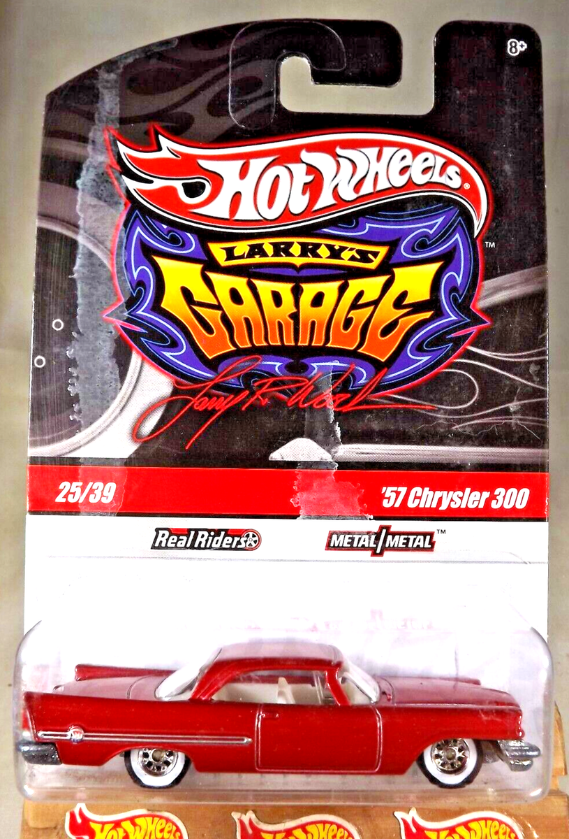 2009 Hot Wheels CHASE Larry's Garage 25/39 '57 CHRYSLER 300 Red w