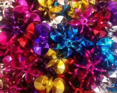 100 Pcs Assorted Metallic 25mm Starflake Sunburst Plastic Acrylic Craft Beads