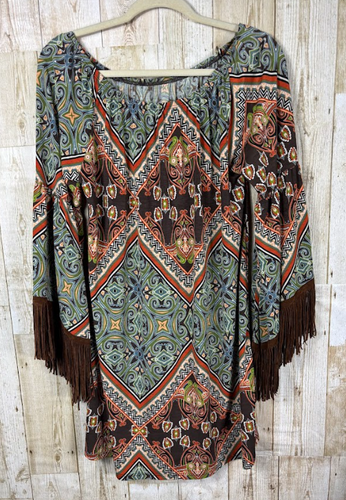 Women’s Size XL Western Aztec Tunic Dress Shirt With Fauz Leather Fringe Sleeves