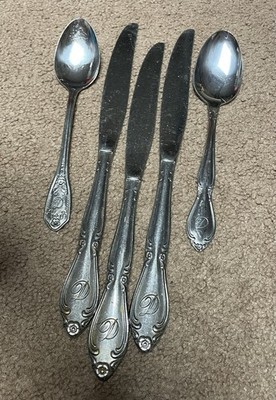 Customcraft Stainless Steel 5 Flatware Monogram  D'' Vintage 3 Knives 2 Spoons