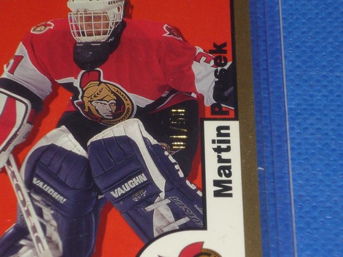2002-03 UPPER DECK MVP GOLDEN CLASSICS #211 MARTIN PRUSEK 1/50 FIRST COPY - Picture 2 of 3