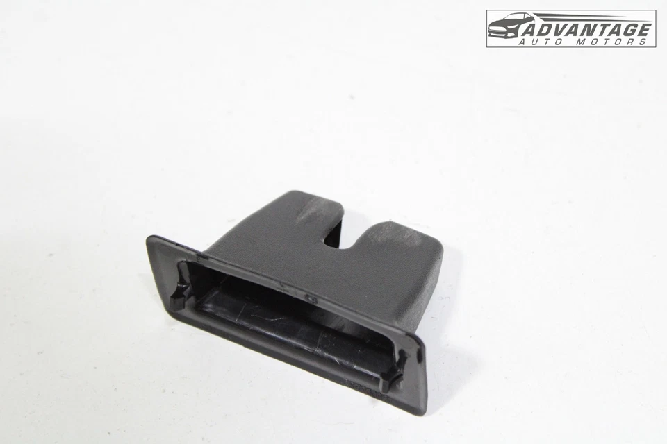 2010-2024 CHEVROLET CAMARO ЗАДНИЙ БАГАЖНИК КРЫШКА ЗАЩЕЛКИ ЗАМОК ПАНЕЛИ ОТДЕЛКИ КРЫШКА OEM - Изображение 4 из 4