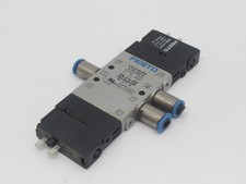 Festo 533155 CPE10-M1BH-5/3E-QS6-B Solenoid Valve 5/3 24VDC 3-8 bar USED