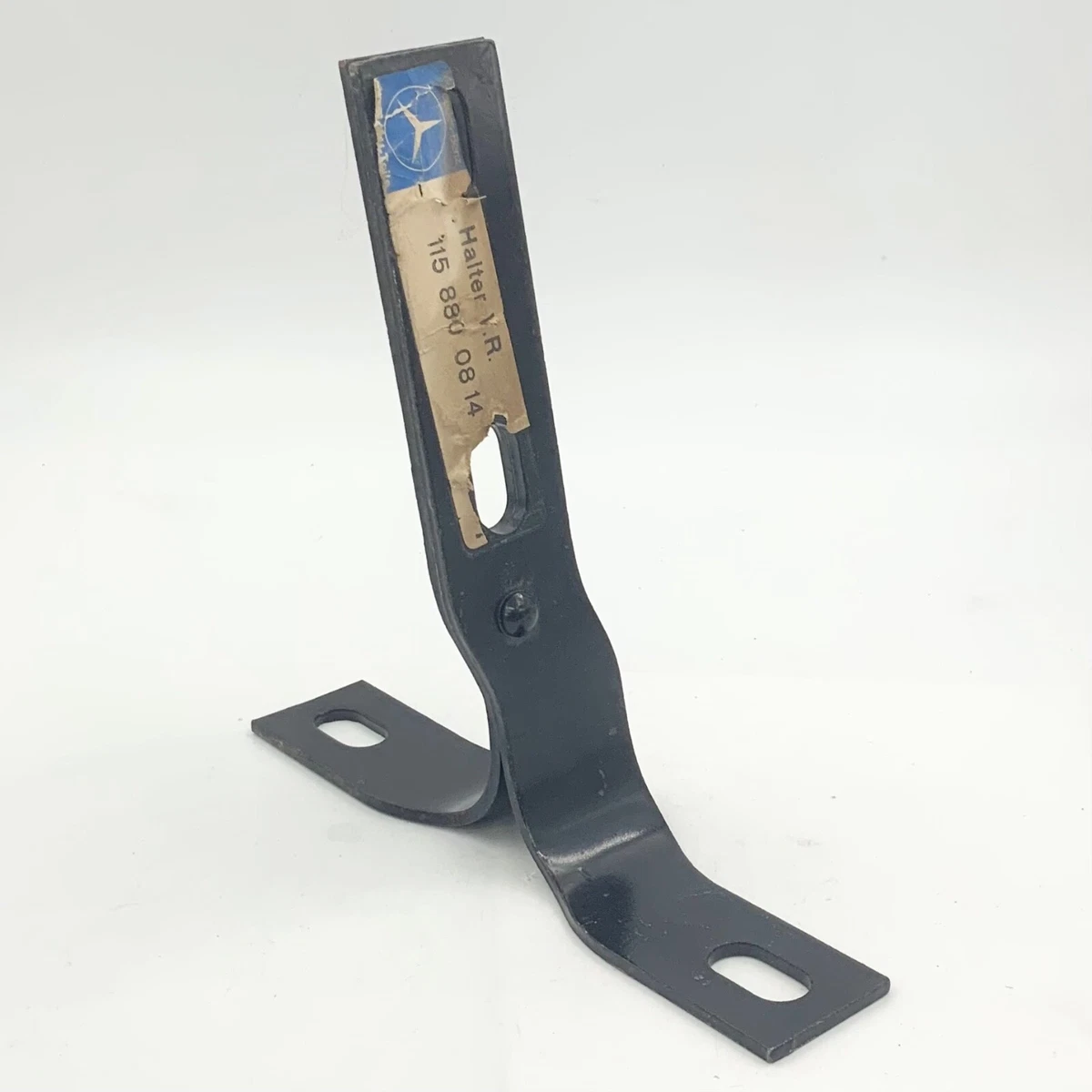 NOS! Genuine Mercedes-Benz 1158800814 Front Right Bumper Bracket 