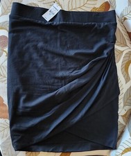 Express Short Skirt "19.5" Size Small. Black.