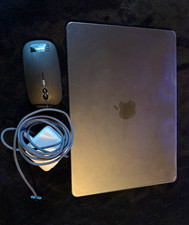Apple MacBook Air 13.6" M2 8GB RAM 256GB SSD Black (2022) Laptop
