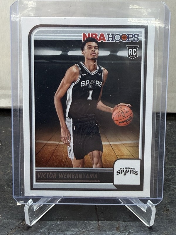 Panini - 2023-24 NBA Hoops Rookies Victor Wembanyama Rookie #277 Spurs