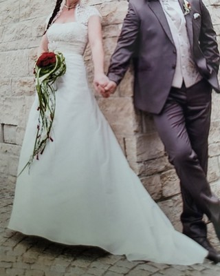 Agnes Bridal Dream Brautkleid Gr. 38 mit Zubehör