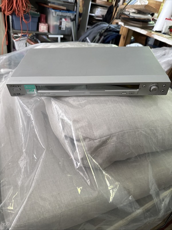 Sony CD/DVD Player Model DVP NS 425 P Progressive Scan