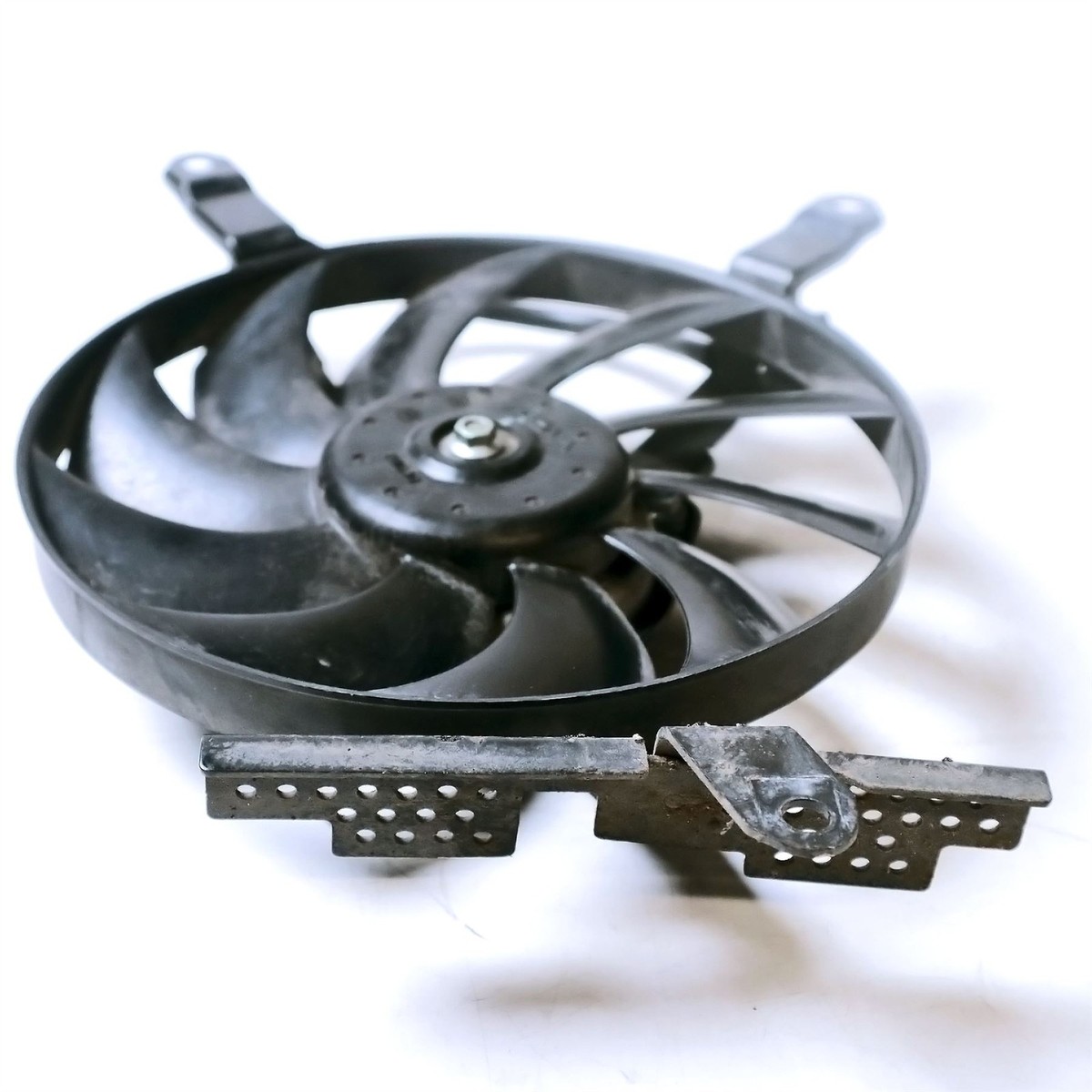 BME-12405-01　B7N-12405-00 ヤマハ　YAMAHA Yamaha B7N-12405-00-00 Blower Assembly; New # BME-12405-01-0