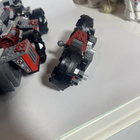 LEGO LEGENDS OF CHIMA: Worriz's Combat Lair (70009) 99% No Figs