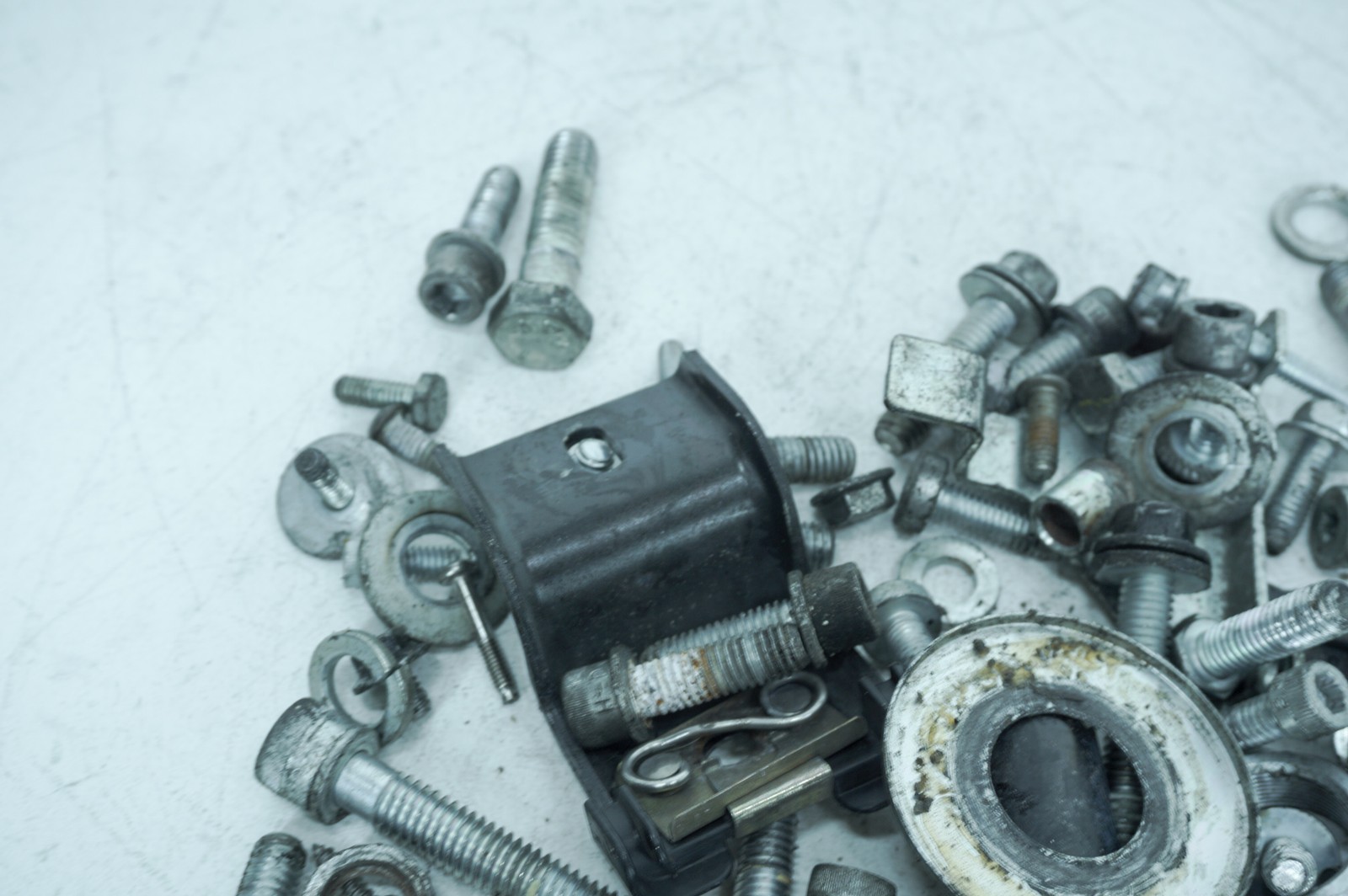 2011 Harley Touring FLHTK Electra Glide Ultra OEM Hardware Bolts Nuts & Brackets