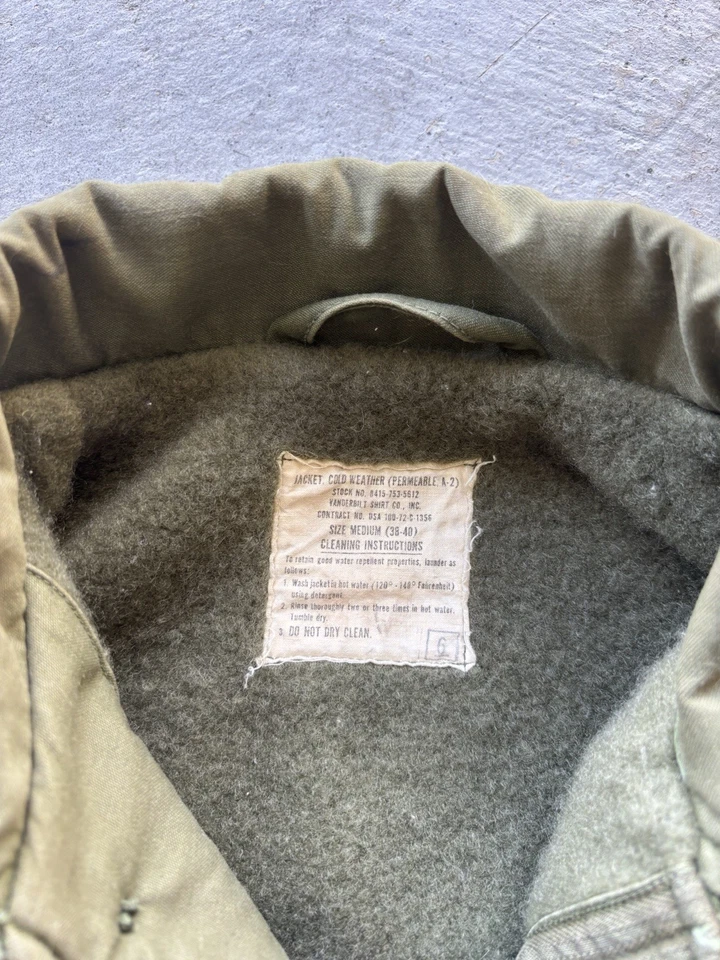 Chaqueta de campo vintage militar de EE. UU. para clima frío Foto 2 de 4
