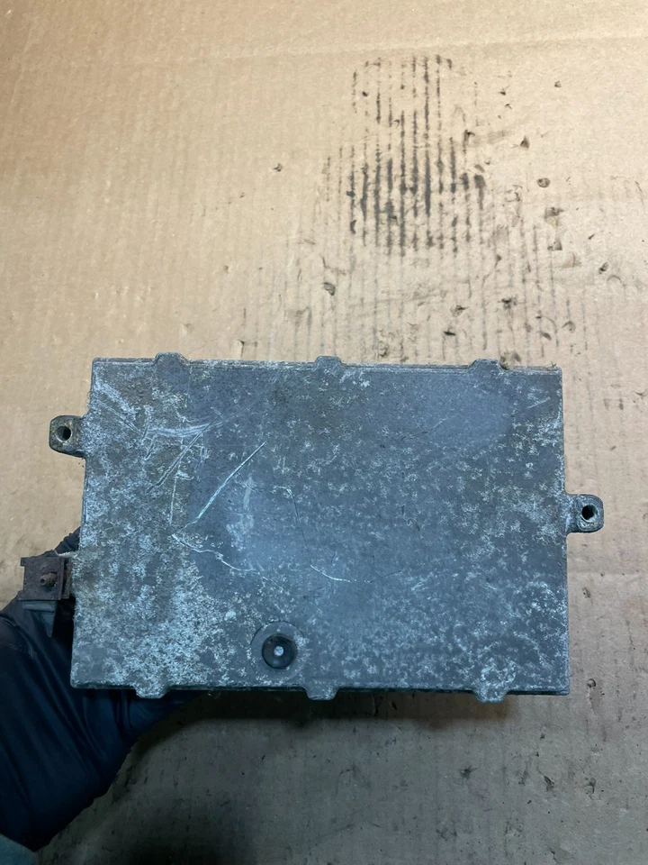 Jeep Wrangler 2008 módulo de control del motor 4,0 L ECU ECM fabricante original u9228 DG Foto 3 de 4