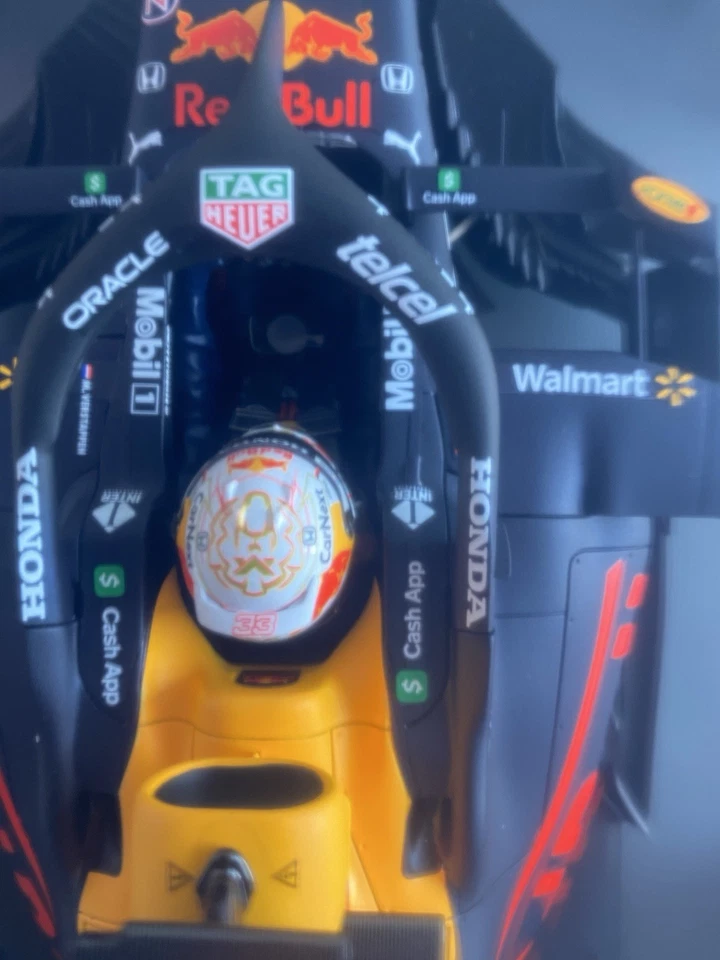 1/12 Abu Dhabi 2021 Spark Max Verstappen F1 Red Bull Honda RB16B - Immagine 3 di 4