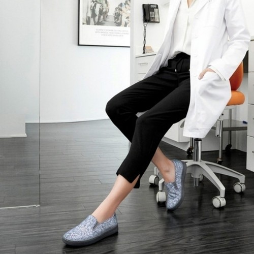 VIONIC Avery Pro Orthotic Blue Metallic Slip Resistant Slip On Sneakers New 7.5 - Picture 2 of 16
