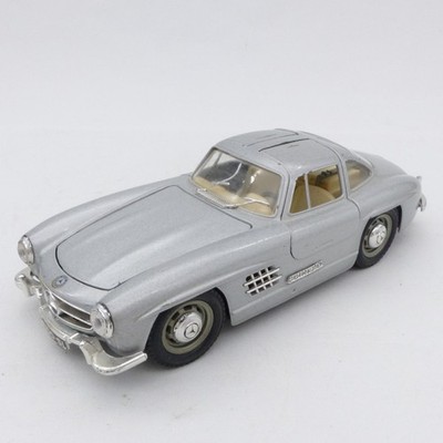 Bburago / Burago 1:24 0122 Mercedes 300 SL metallic siehe Bilder EX9615 o.