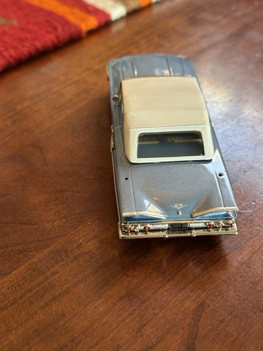 Chevrolet Impala 1960 convertible modelos Conquest - cerrado. (CON 2X) Escala 1/43 - Imagen 15 de 20