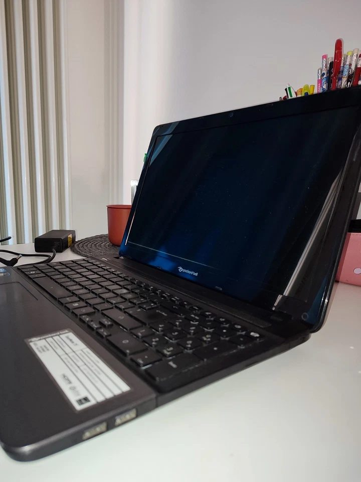 Notebook Packard Bell / Intel Core i3 / Hard Disk 500gb / Ram 4gb - Immagine 3 di 3