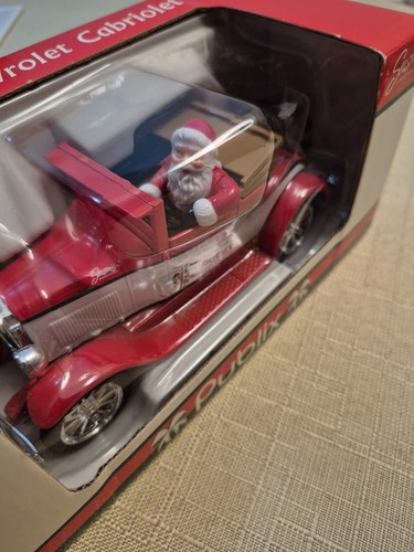 Publix Christmas Holiday 1928 Chevrolet Cabriolet Bank Limited Edition 1999 - Picture 2 of 12