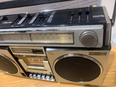アイワ　CS-70 AIWA CS-70 FM/AM Stereo Radio Cassette Recorder - Old Boomboxes