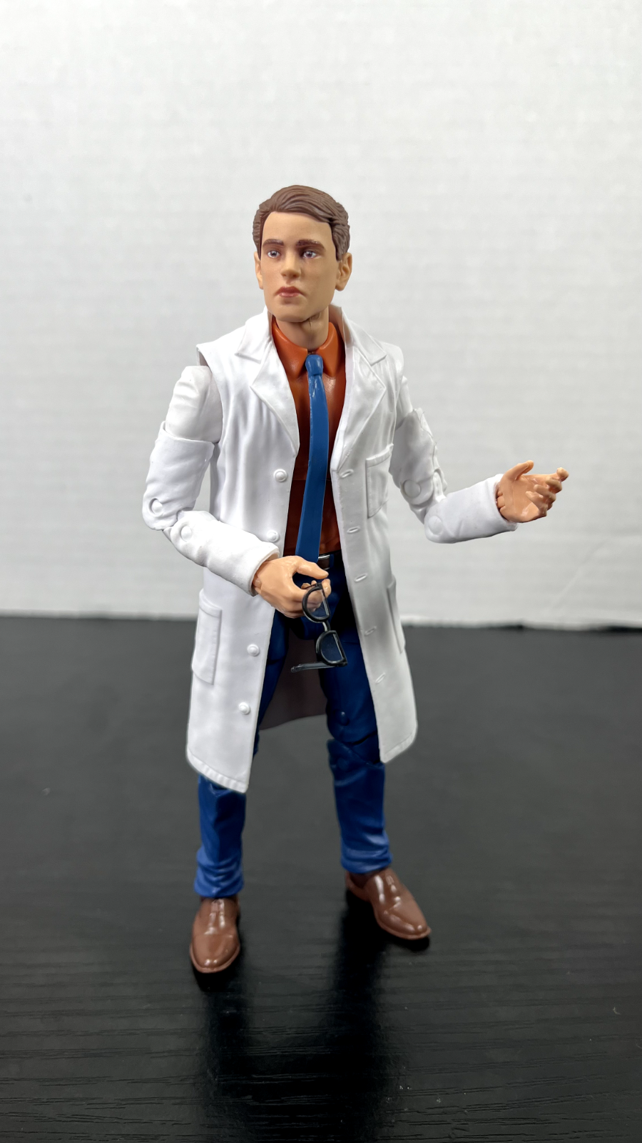 Dr. Bruce Banner ONLY Marvel Legends From Grey Hulk 2 Pack