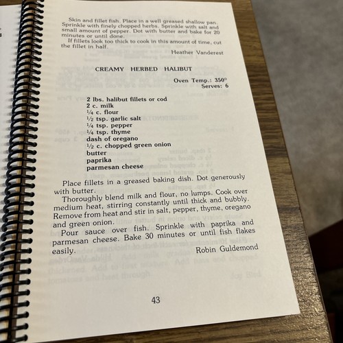 Island Cookery Cookbook Quadra Island Child Care society 1984 Seafood /Favorites - Picture 6 of 11