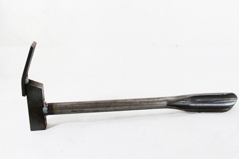 The Genuine Ground Hog 3 in 1 Digging Tool Hammer Trowel Hoe Trapping Tool