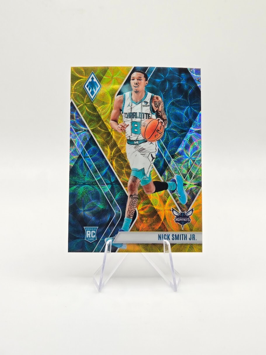 Nick Smith Jr. 2023-24 Panini Phoenix RC International Gold SP /10 #255 Hornets