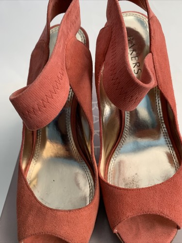 Bakers Coral Orange Debbi Style 1422 High Heels Size 7.5 - Picture 3 of 12