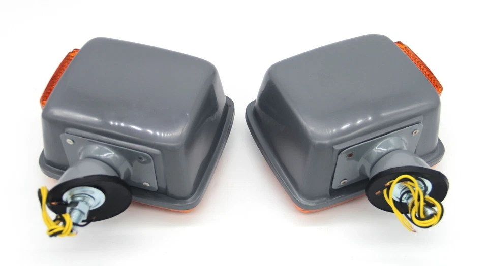 fits TOYOTA LAND CRUISER FJ40 FJ45 HJ45 HJ47 BJ40 Front Turn Signal Lamp Light - Image 4 of 4