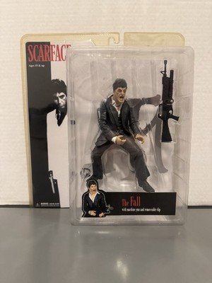 2005 MEZCO TOYS SCARFACE THE FALL TONY MONTANA AL PACINO MOVIE