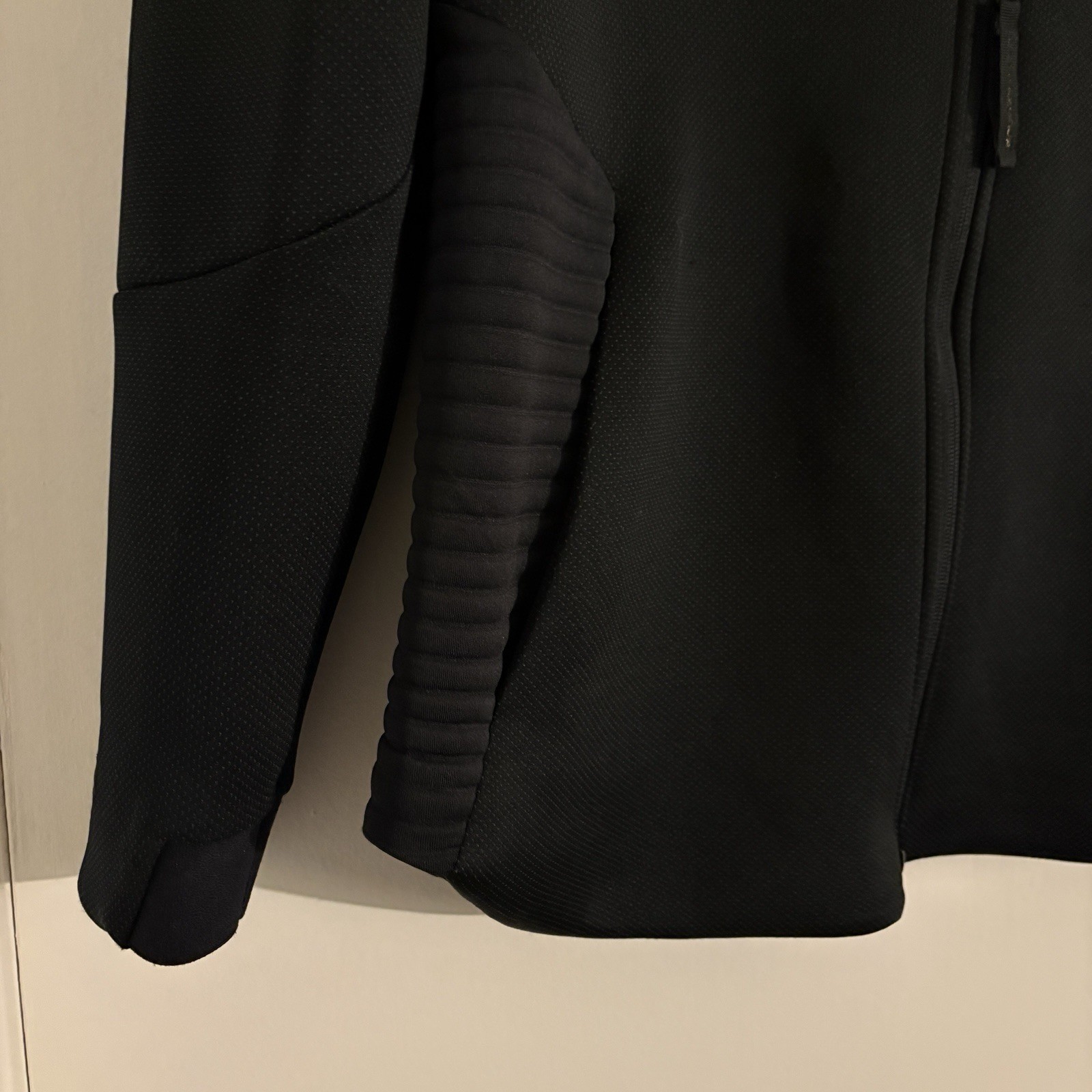 Under Armour Men’s Full Zip Move Bomber Jacket Black Sz L thumbnail 4