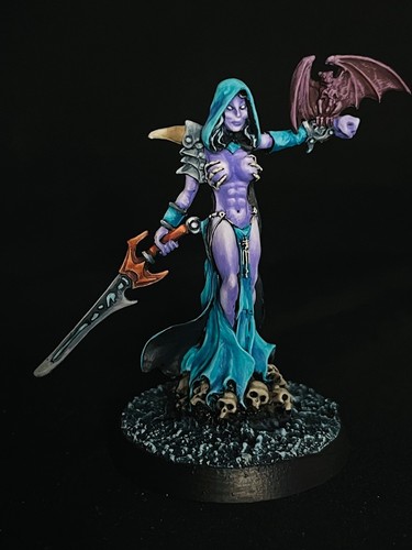 Painted Eldessa, Female Necromancer from Reaper Miniatures, succubus D&D