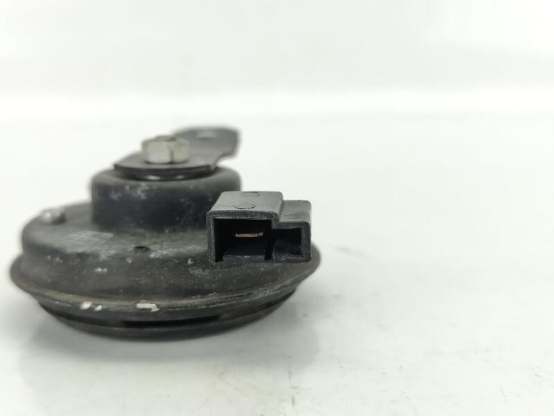 Toyota C-HR I 2019 horn signal 8652002140 RIM29378 for sale