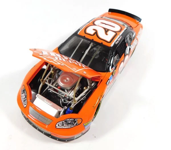 2004 Monte Carlo Elite Tony Stewart #20 Home Depot Auto Die-Cast #'d 1279/1.800 - Immagine 2 di 4