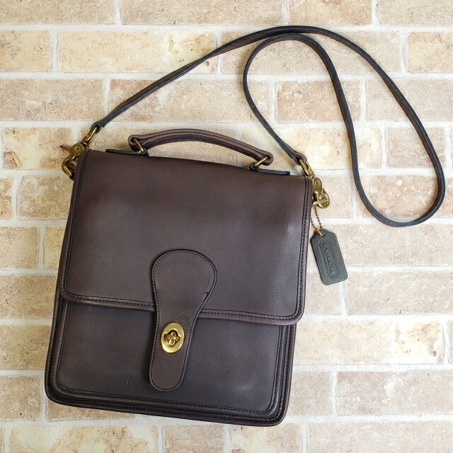 Used Old Coach Usa Leather Turnlock Shoulder Bag Navy Unisex