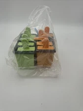 Syntus Green & Orange Popsicle Mold Set 