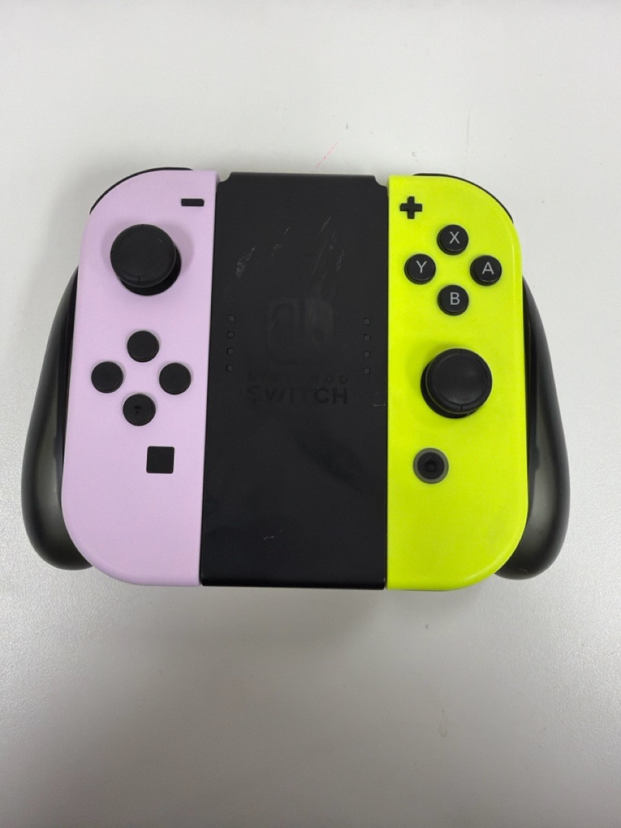 NINTENDO SWITCH JOYCON SET (P21027054)