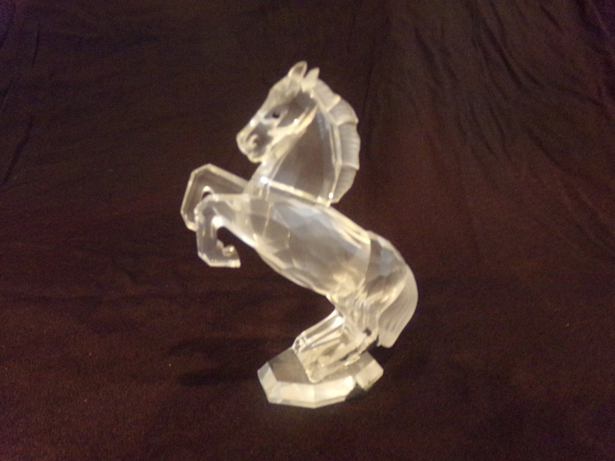 SWAROVSKI CRYSTAL WHITE HORSE STALLION RETIRED WITH BOX 7612000001