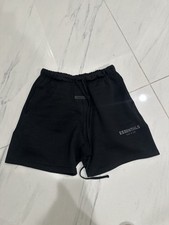 NEW Fear of God Essentials Shorts (Black)(Siz...