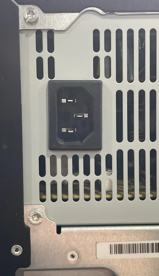 Computadora de escritorio empresarial HP Z420 Intel Xeon Workstation Tower sin disco duro Foto 4 de 4