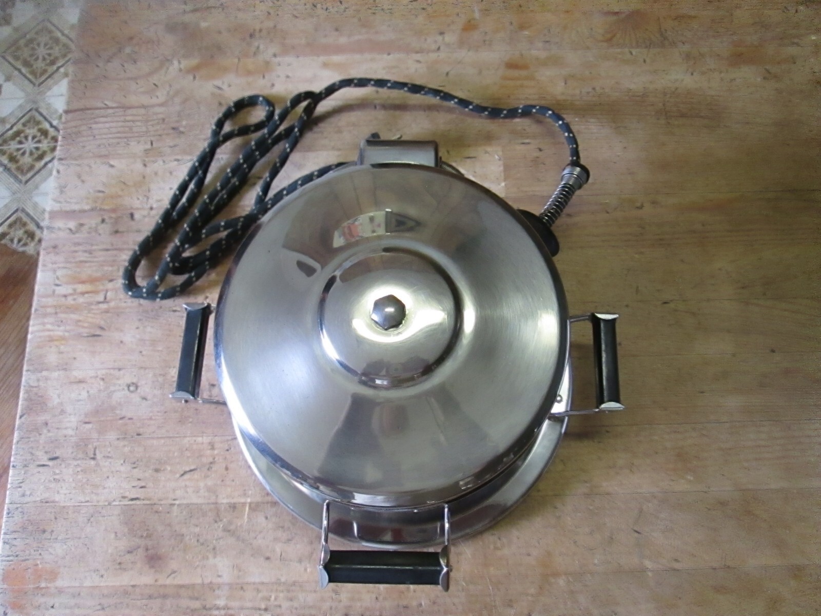 Vintage Waffle Maker Iron Circle "W" CD4 Westinghouse 115 AC eBay